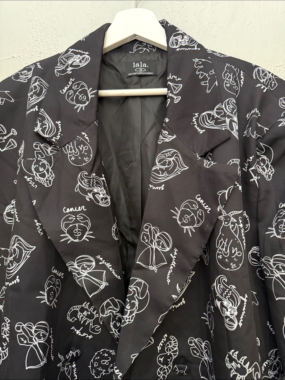 Dressed in LALA Black Zodiac Astrology Graphic Oversized Blazer Jacket size 3X - Picture 5 of 10